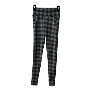 5/$20 Revamped Plaid Black and Gray Leggings